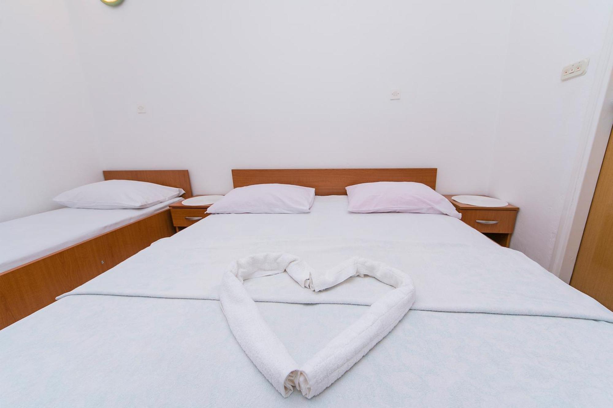 Apartments By The Sea Podaca, Makarska - 4734 Eksteriør billede